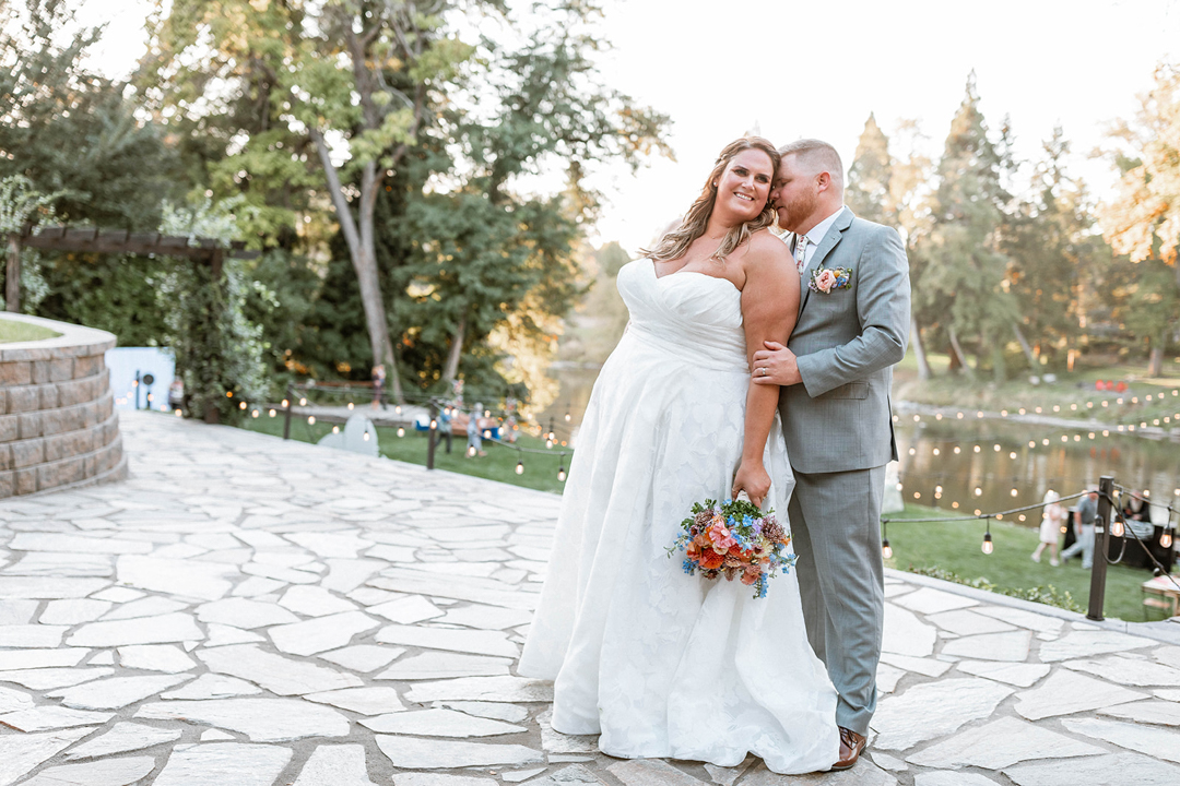 Southern Oregon Wedding on the Rogue River